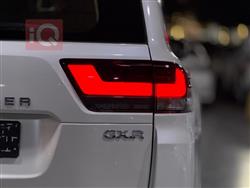 تۆیۆتا لاند کروزەر